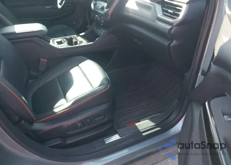 2023 GMC Acadia Awd At4 from USA, damaged, VIN 1GKKNLLS6PZ142310